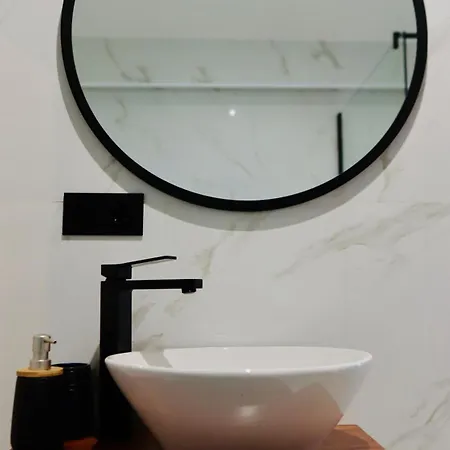 Oak Retreat House Lagoa (Azores)