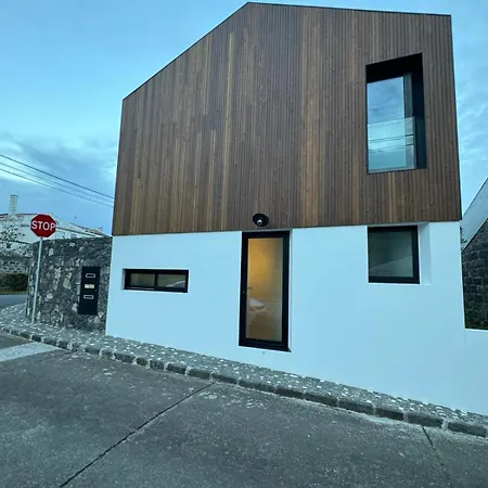 Oak Retreat House * Lagoa (Azores)