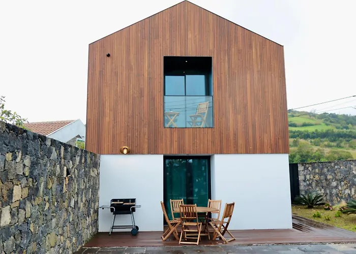 Holiday home Oak Retreat House